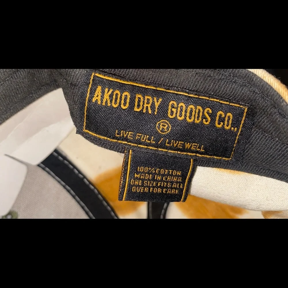 AKOO snap back - Picture 2 of 6